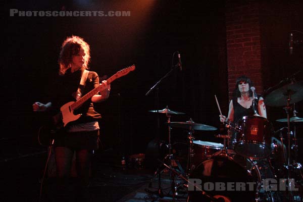 THE ROGERS SISTERS - 2005-04-26 - PARIS - La Maroquinerie - 